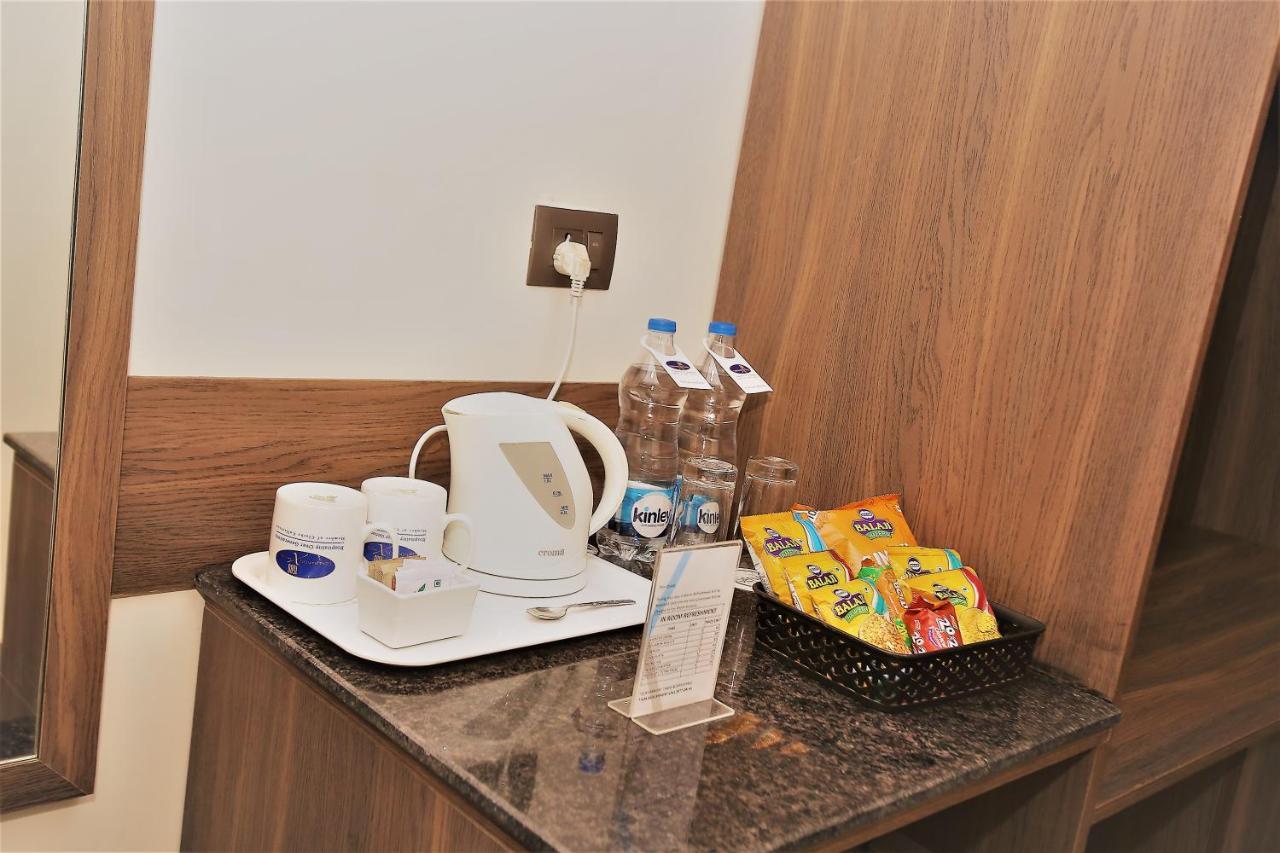 Genx Surat By 1589 Hotels Palsana  Exterior photo